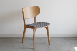 【店頭展示品セール】マルニコレクション ラウンディッシュチェア-ミナペルホネン