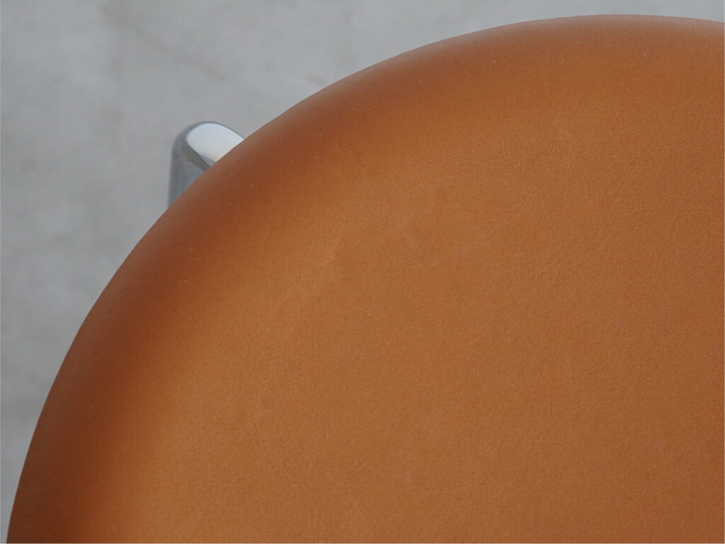 フリッツ・ハンセン（FRITZ HANSEN）DOT（ドットスツール） ワイルド